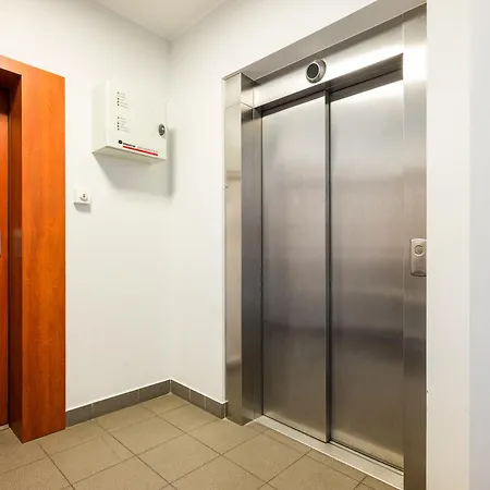 アパート Metro Mlociny Stylish By Bookinghost *