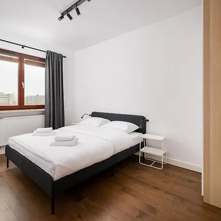 Metro Mlociny Stylish By Bookinghost Warszawa